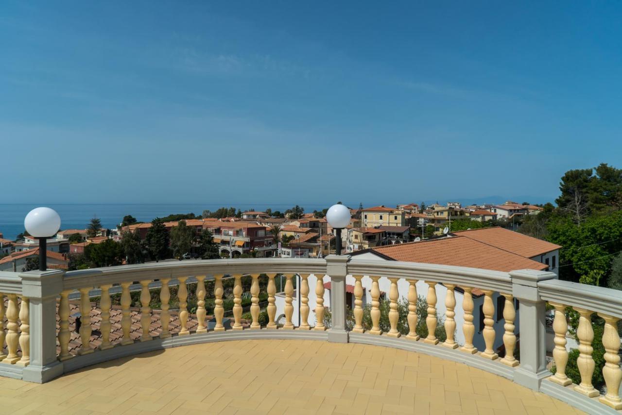 Hotel Villa Cerelis Diamante Esterno foto