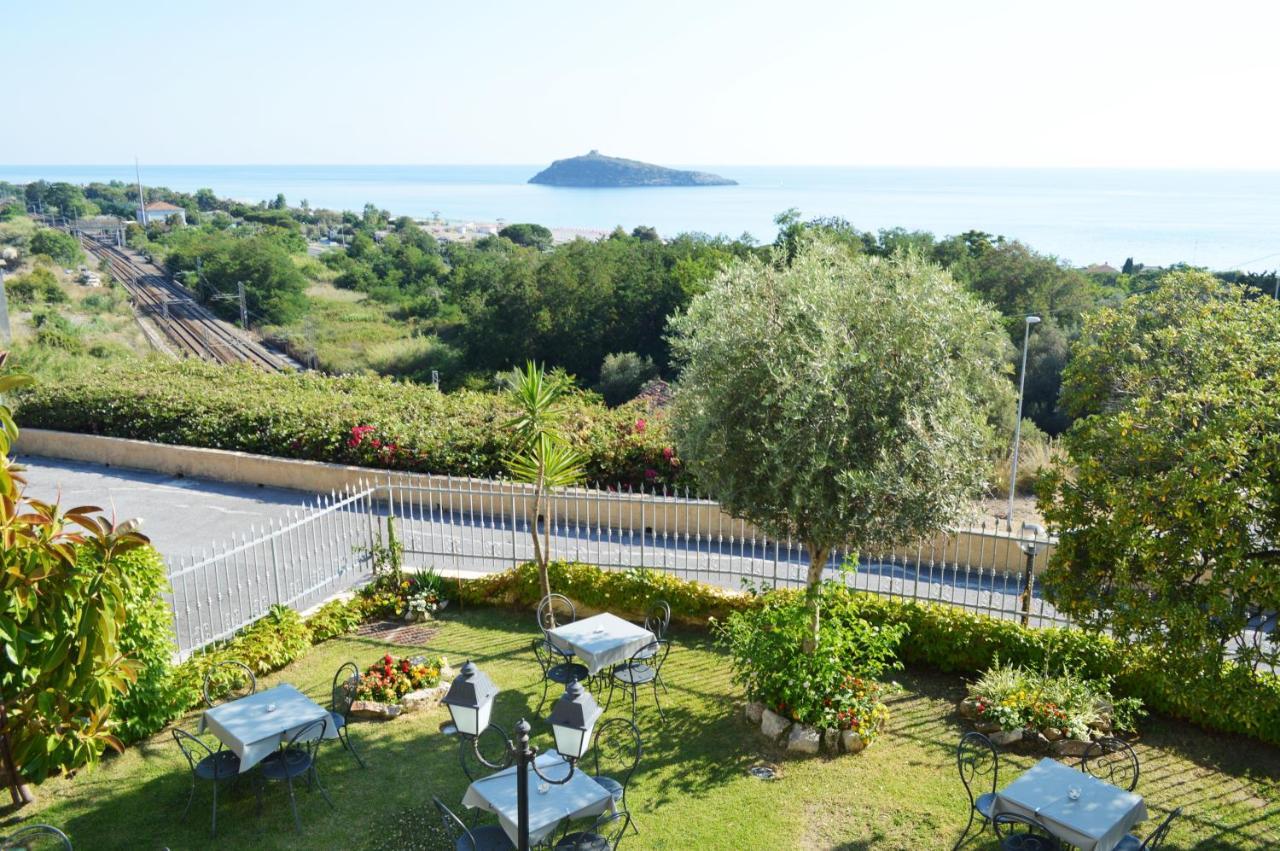 Hotel Villa Cerelis Diamante Esterno foto